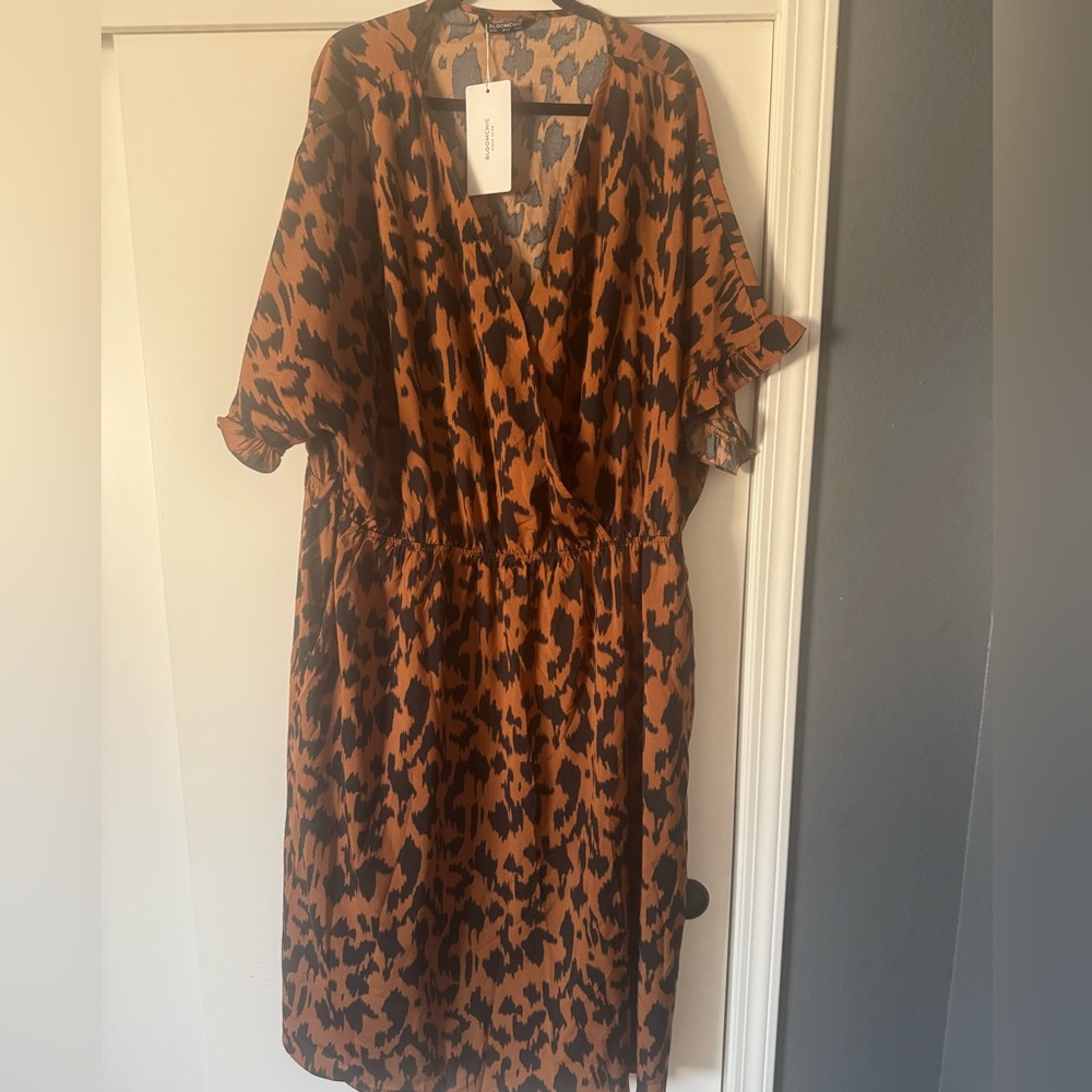 BloomChic Brown Leopard Midi Dress
